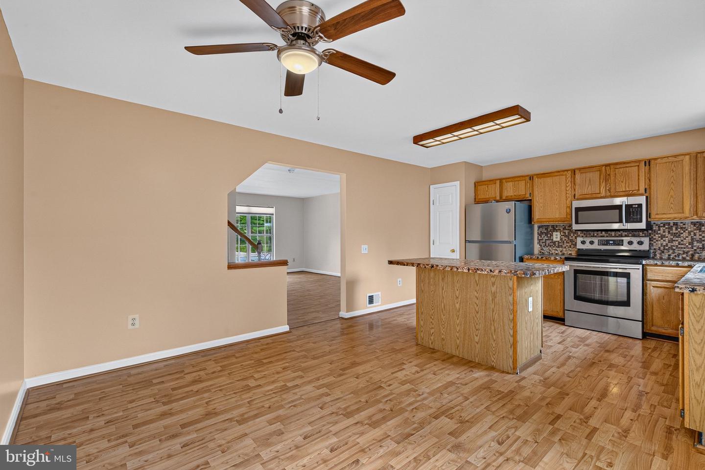 1119 Silentglade Rd Property Photo 11