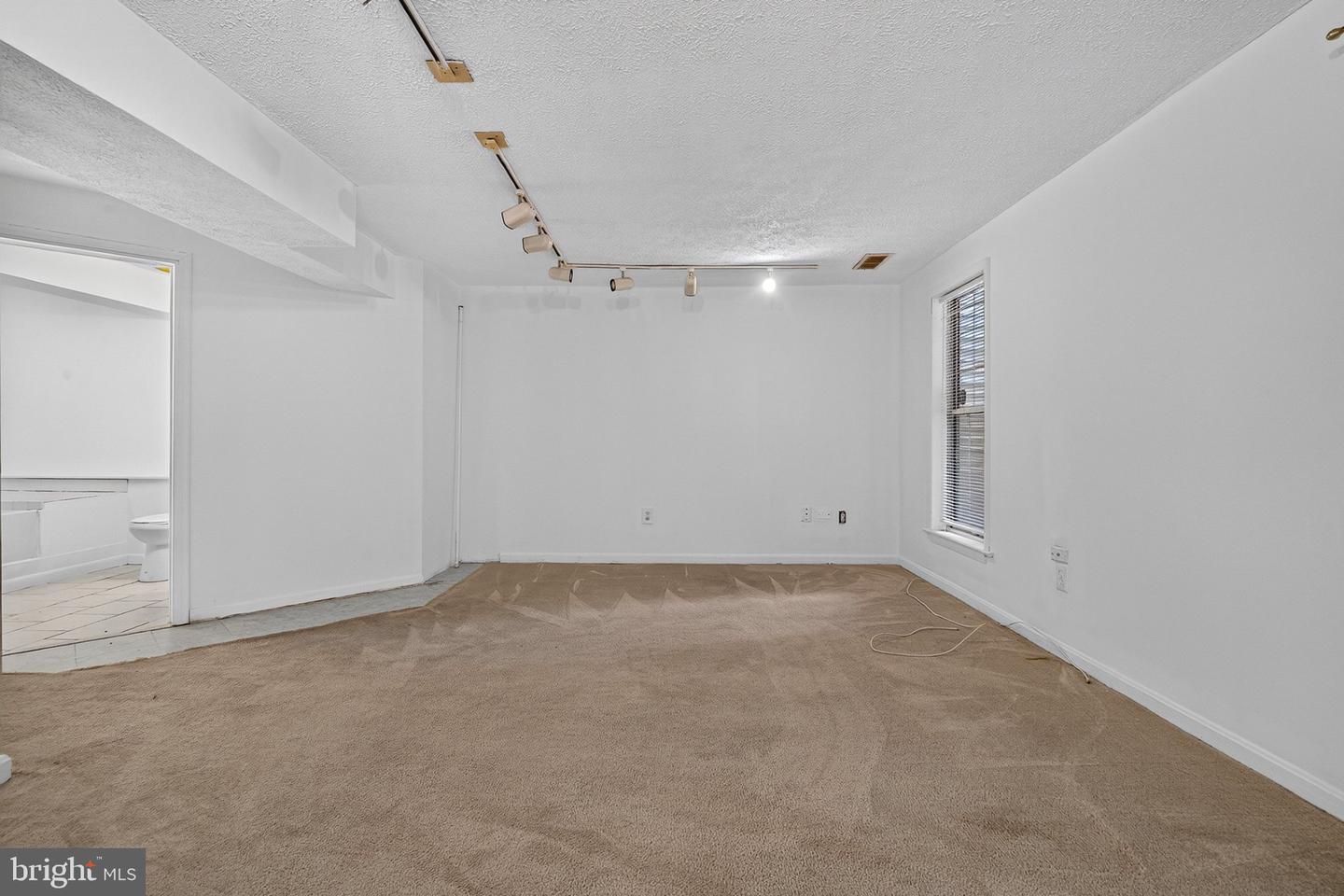 1119 Silentglade Rd Property Photo 35