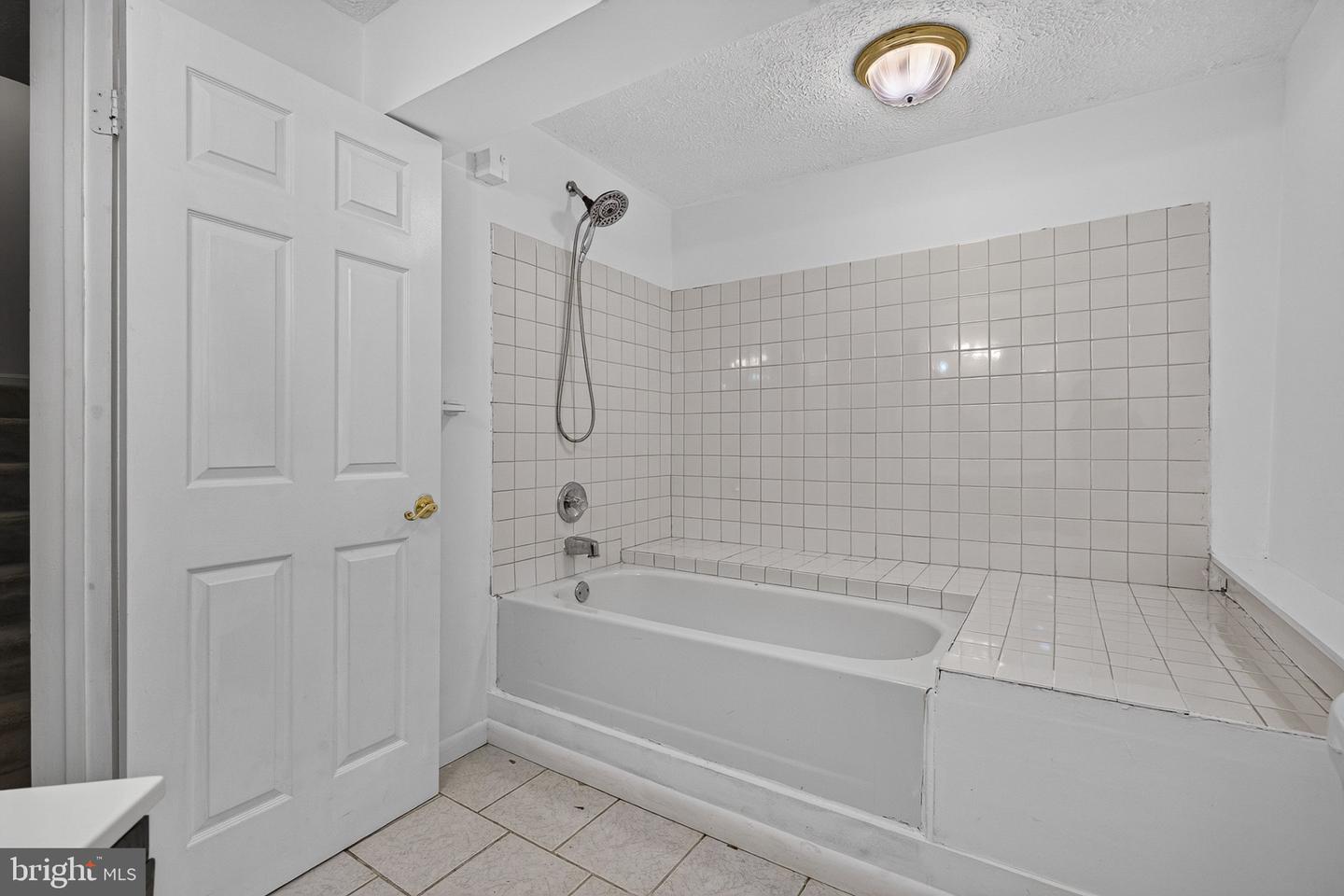 1119 Silentglade Rd Property Photo 36