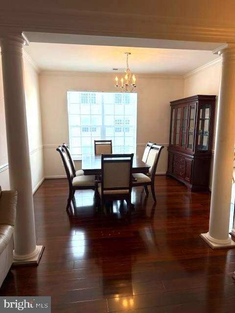 7401 Travertine Dr #302 Property Photo 10