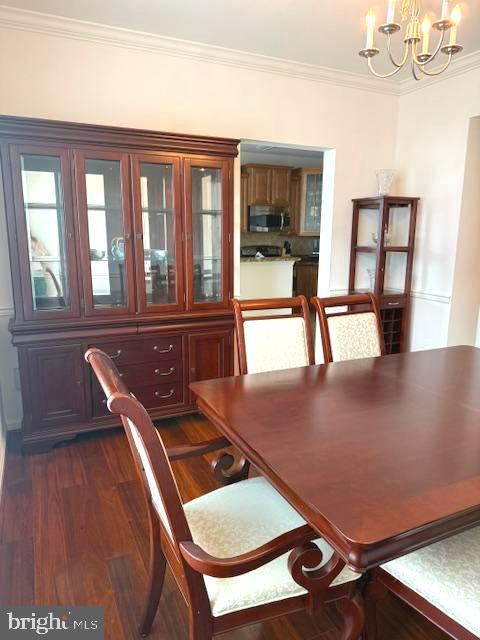 7401 Travertine Dr #302 Property Photo 11