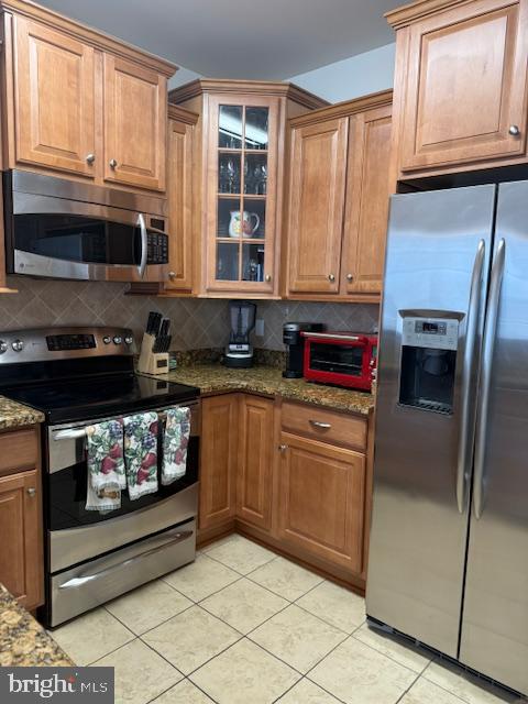 7401 Travertine Dr #302 Property Photo 14