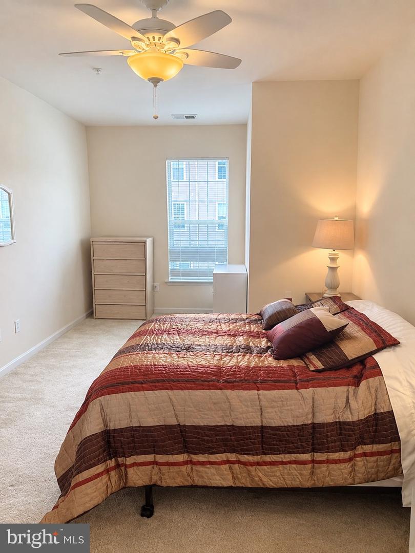 7401 Travertine Dr #302 Property Photo 24