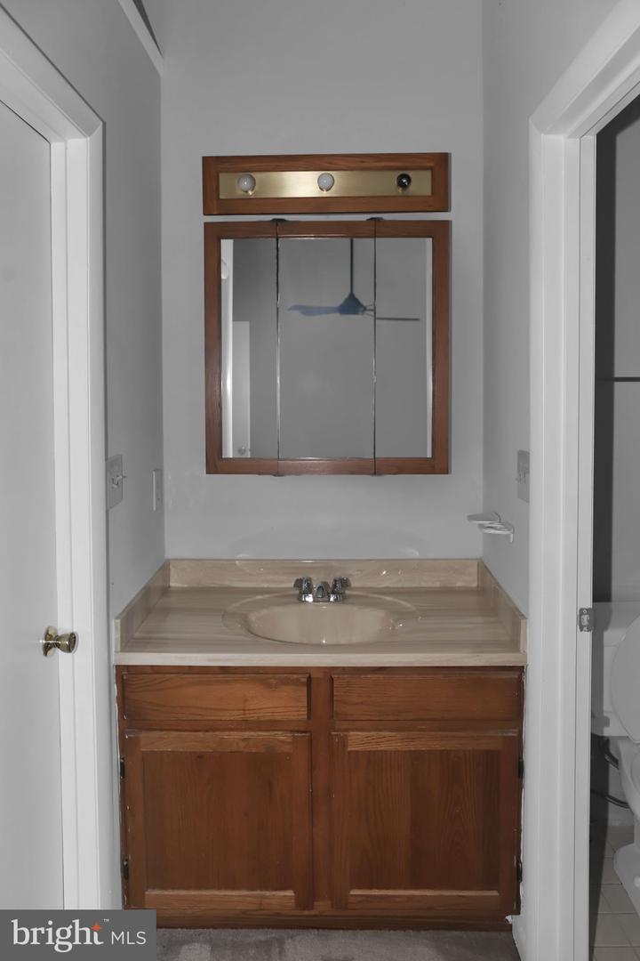3010 N Branch Ln Property Photo 8