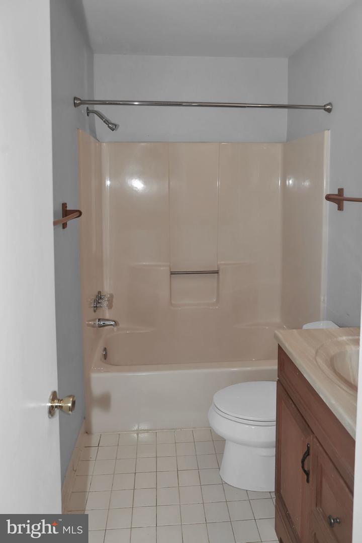 3010 N Branch Ln Property Photo 15