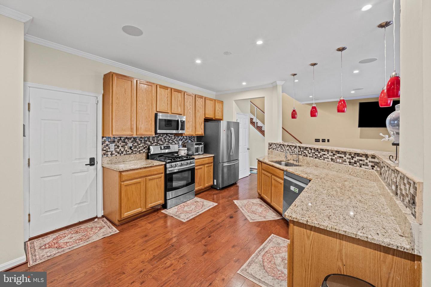 2094 Streamway Ct Property Photo 6