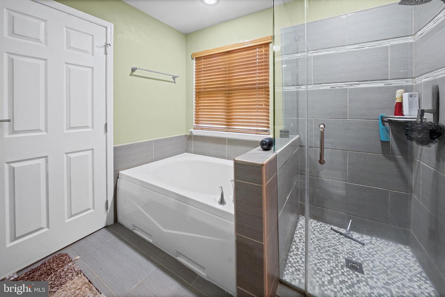 2094 Streamway Ct Property Photo 20