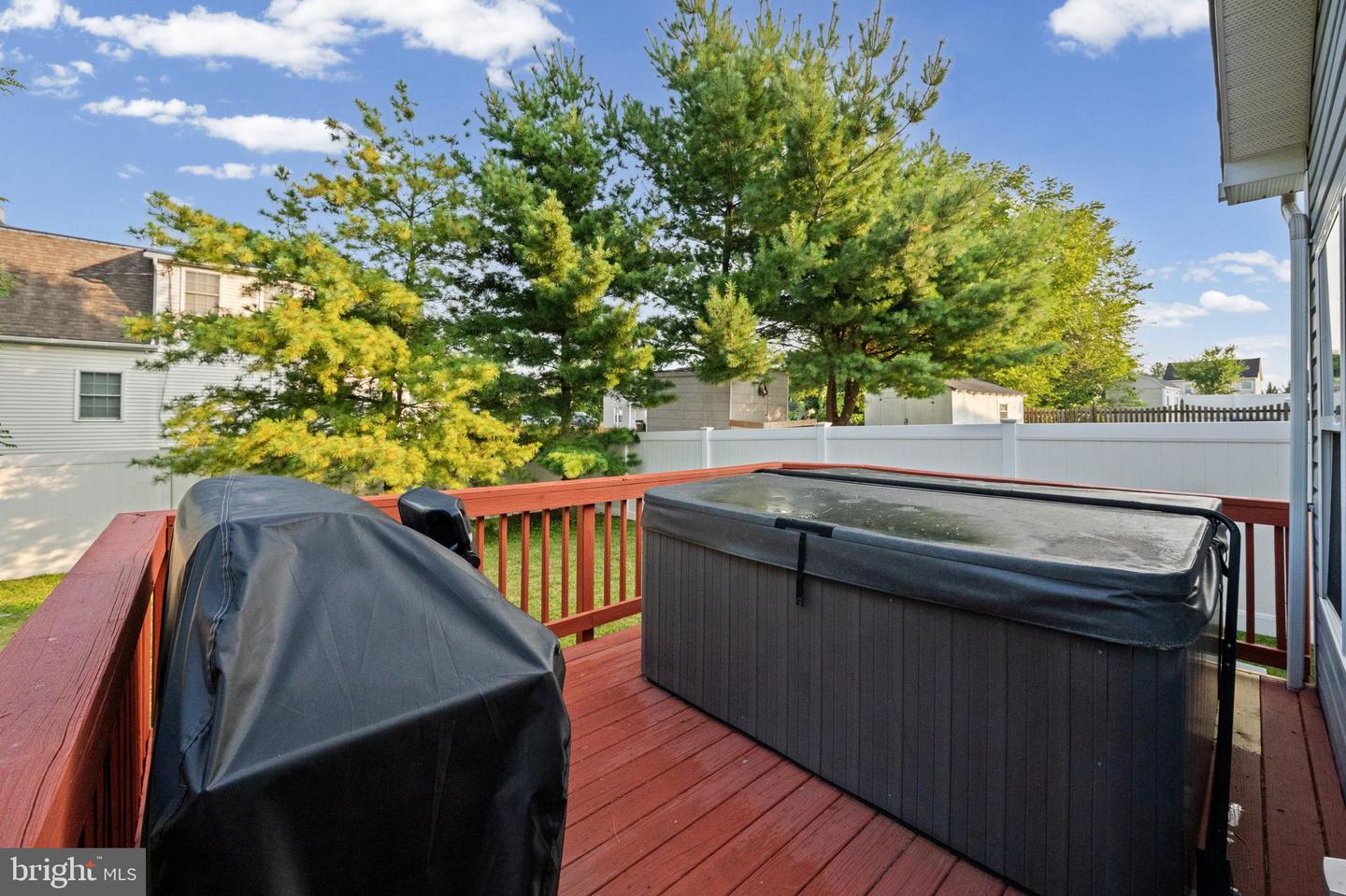 2094 Streamway Ct Property Photo 27