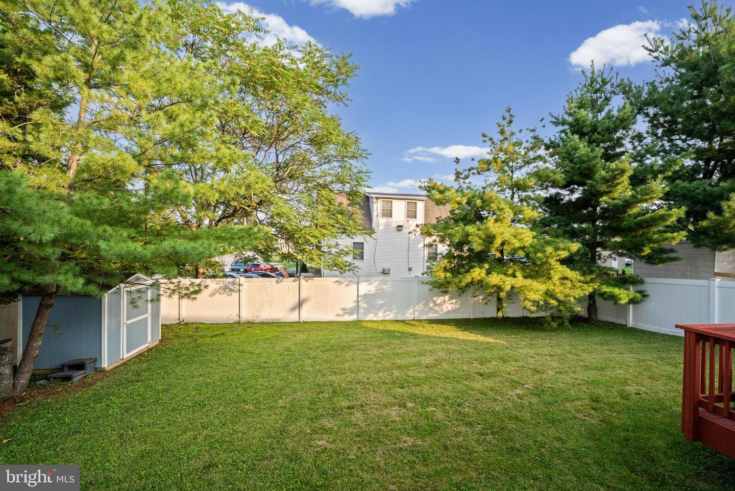 2094 Streamway Ct Property Photo 31