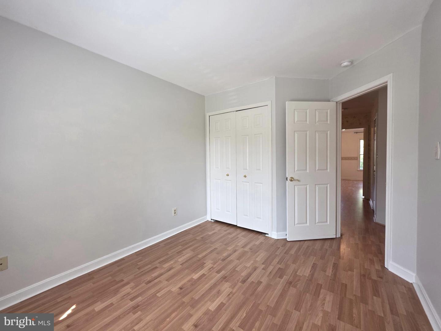 937 Walnut Wood Rd Property Photo 27