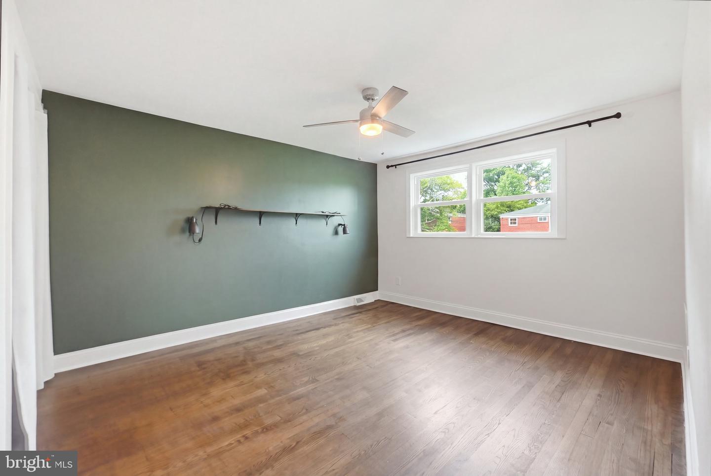5402 Highridge St Property Photo 14