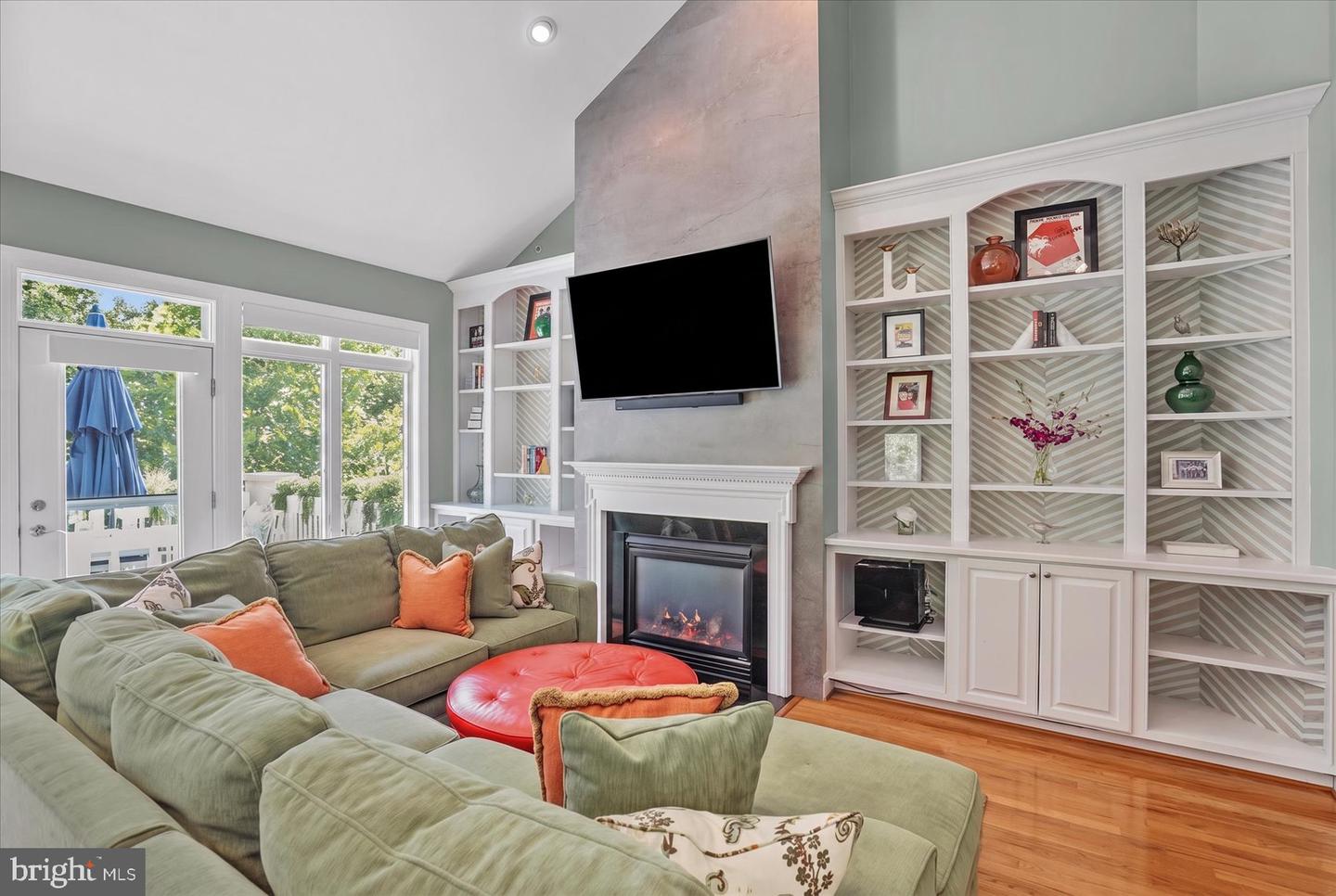 6815 Newstead Ln Property Photo 16