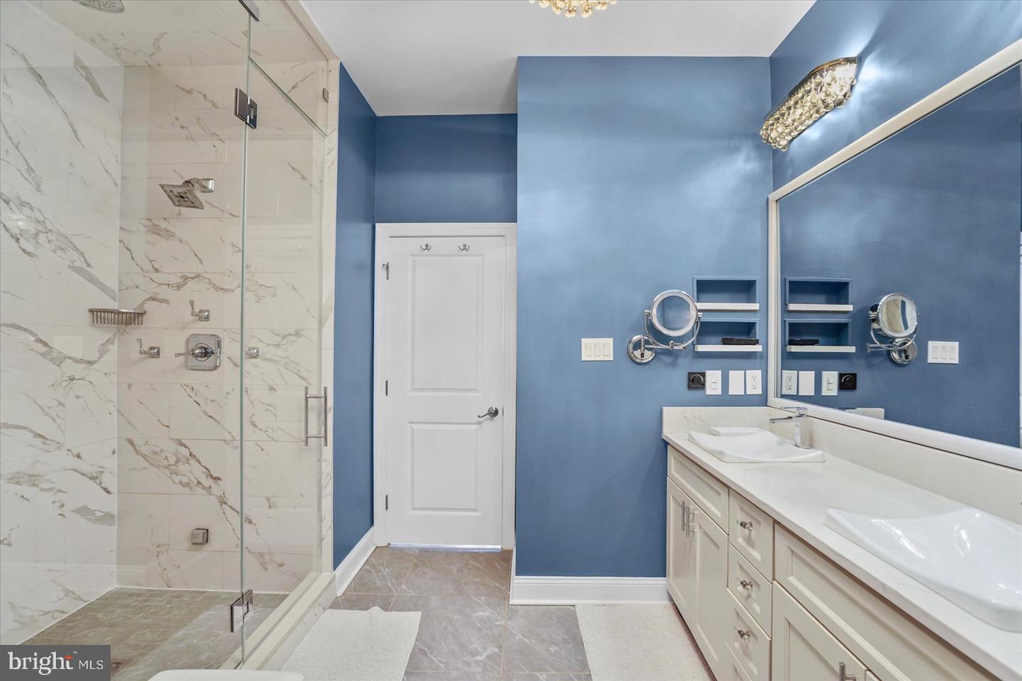 6815 Newstead Ln Property Photo 32