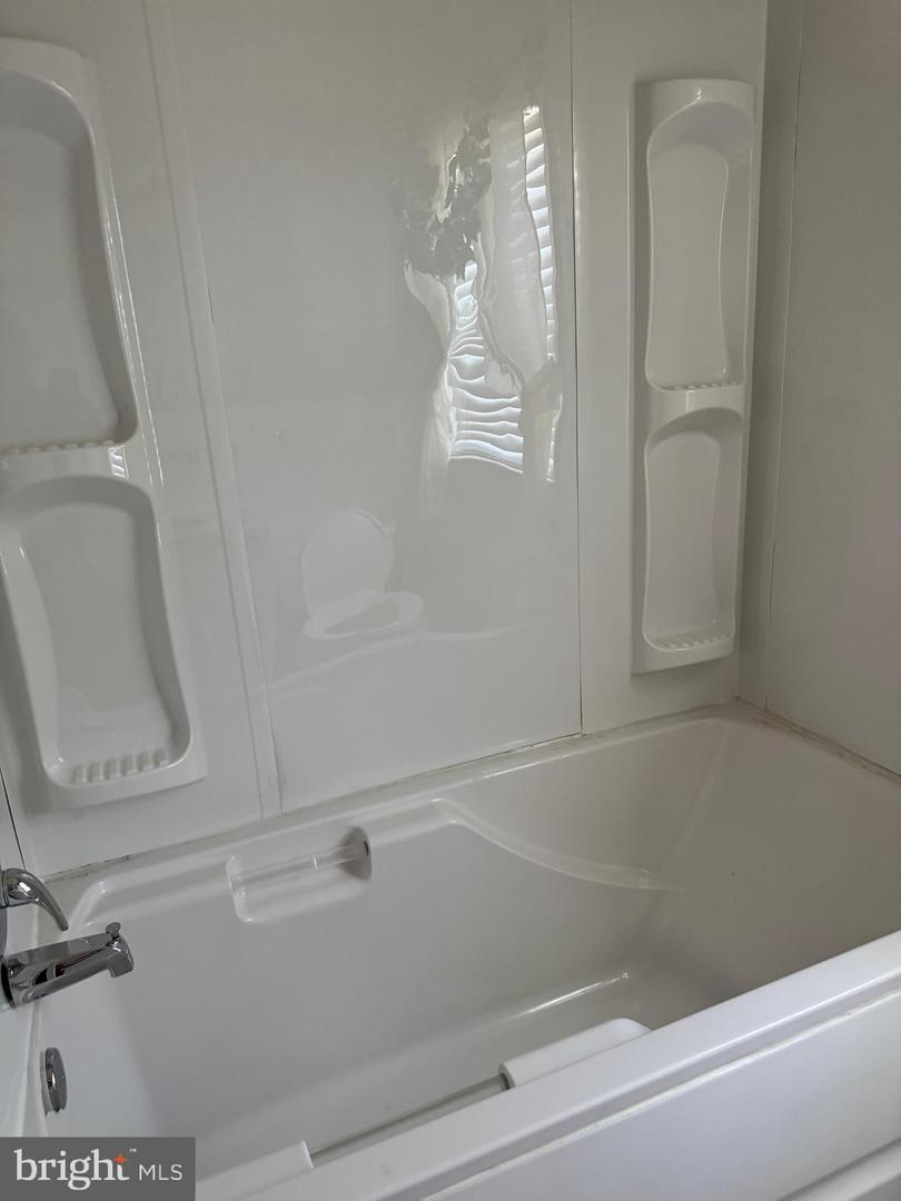 1525 Clairidge Rd Property Photo 24