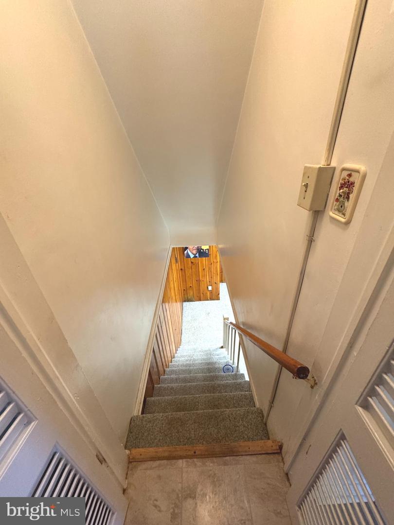 1525 Clairidge Rd Property Photo 29