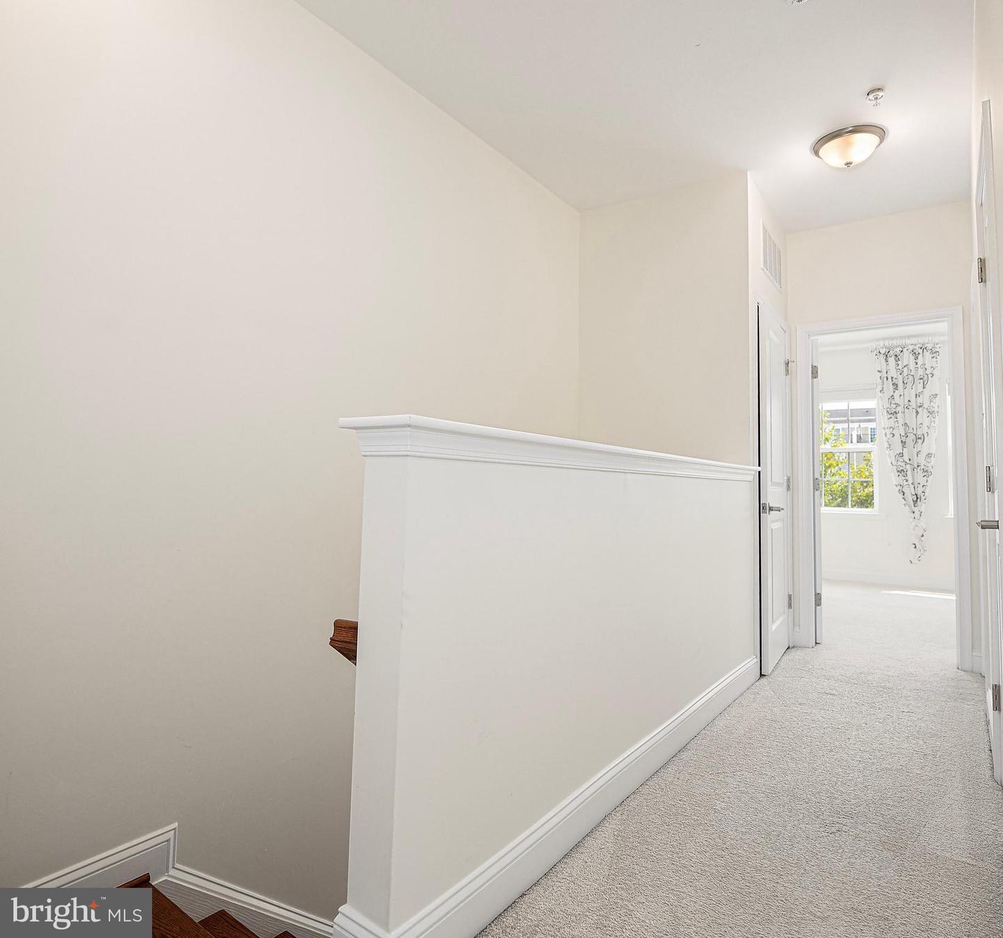 15 Willow Ave Property Photo 25