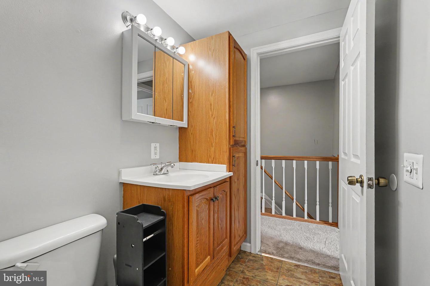 908 Winsap Ct Property Photo 22