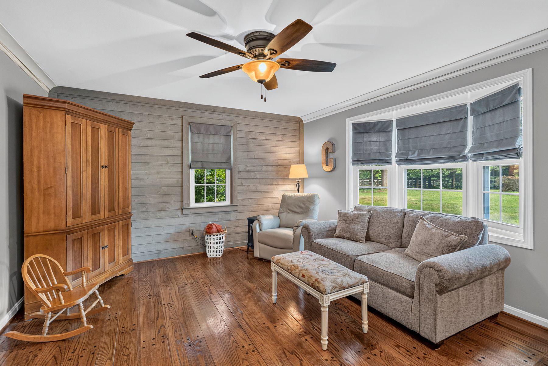 8 Tree Farm Ct Property Photo 8