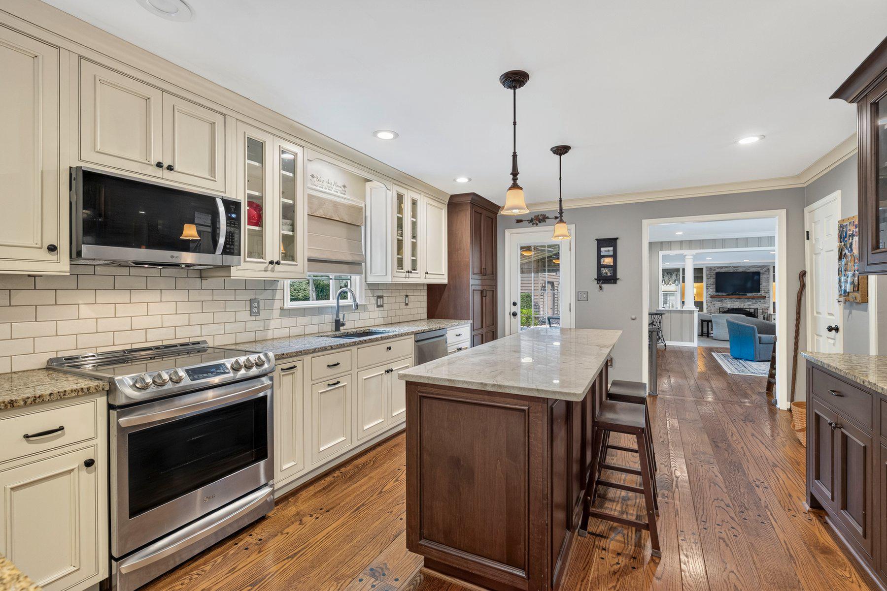 8 Tree Farm Ct Property Photo 12