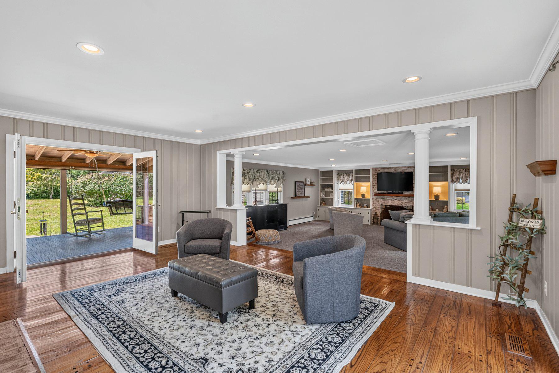 8 Tree Farm Ct Property Photo 14