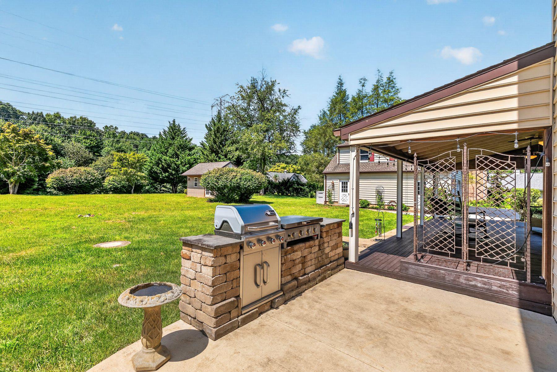 8 Tree Farm Ct Property Photo 33