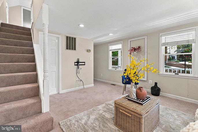 26 Hillside Ave Property Photo 5