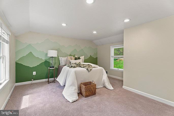 26 Hillside Ave Property Photo 18