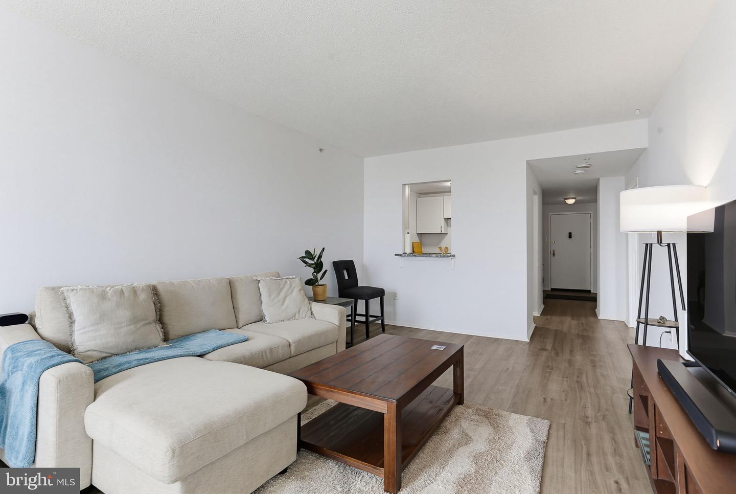 28 Allegheny Ave #1410 Property Photo 11
