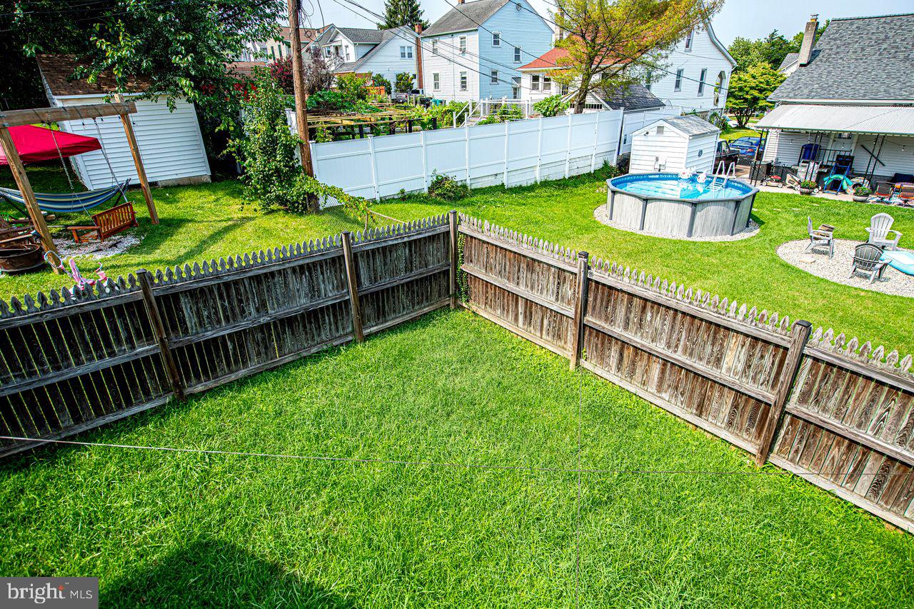 4216 Thorncliff Rd Property Photo 26