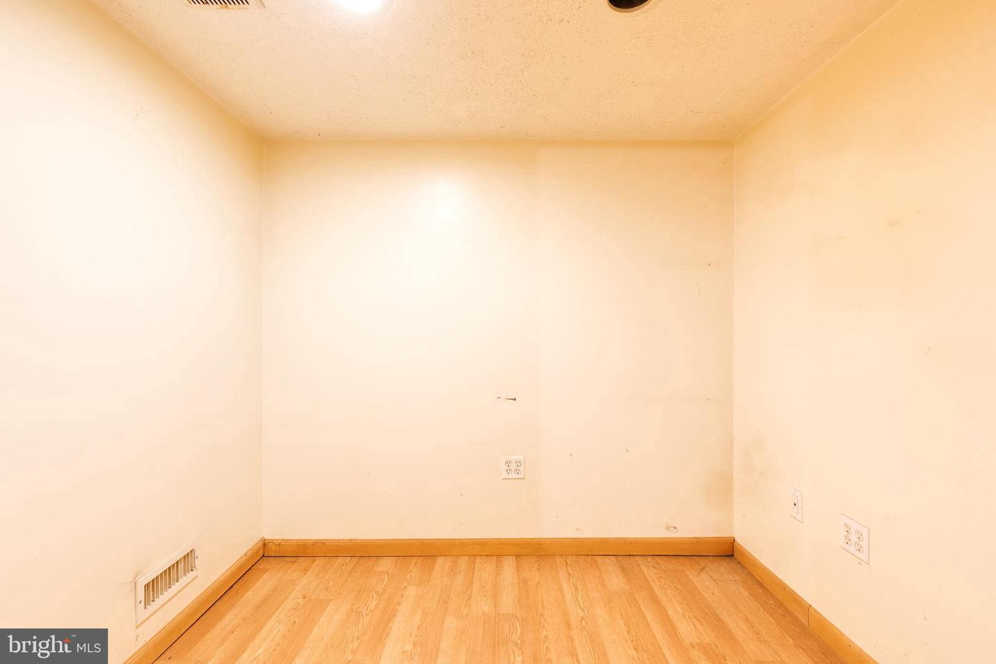 8306 Berkfield Rd Property Photo 19