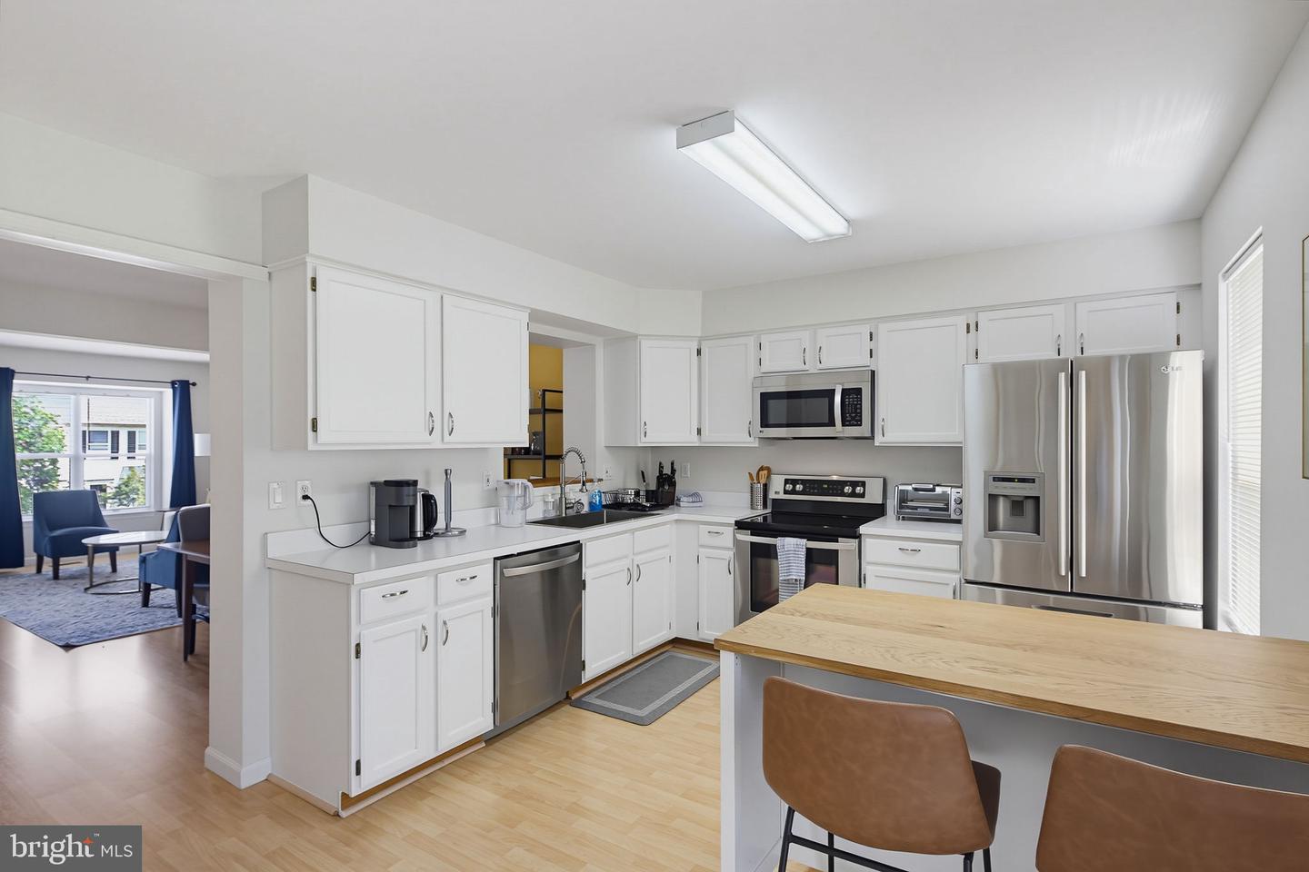 10 Tollington Ct #10 Property Photo 9