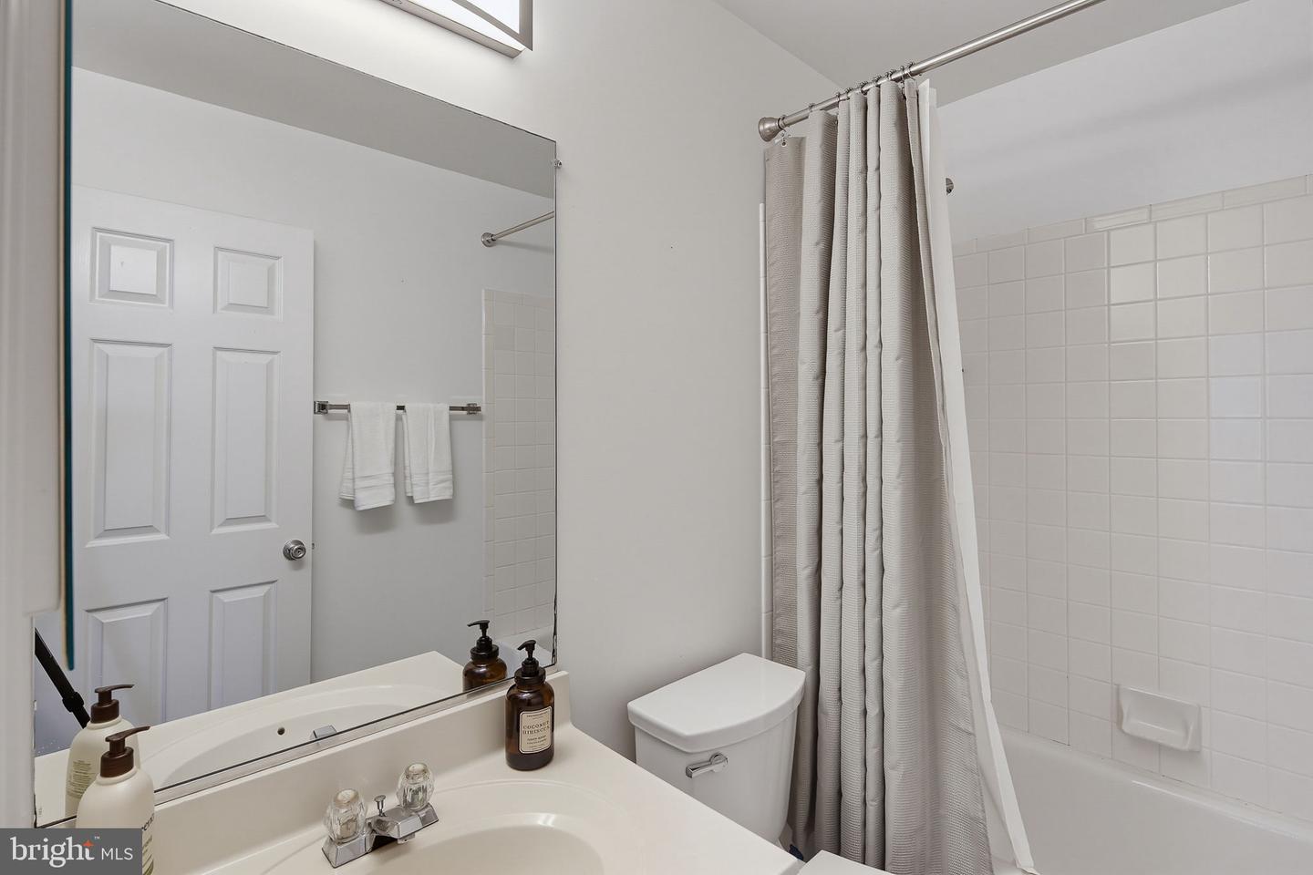 10 Tollington Ct #10 Property Photo 17