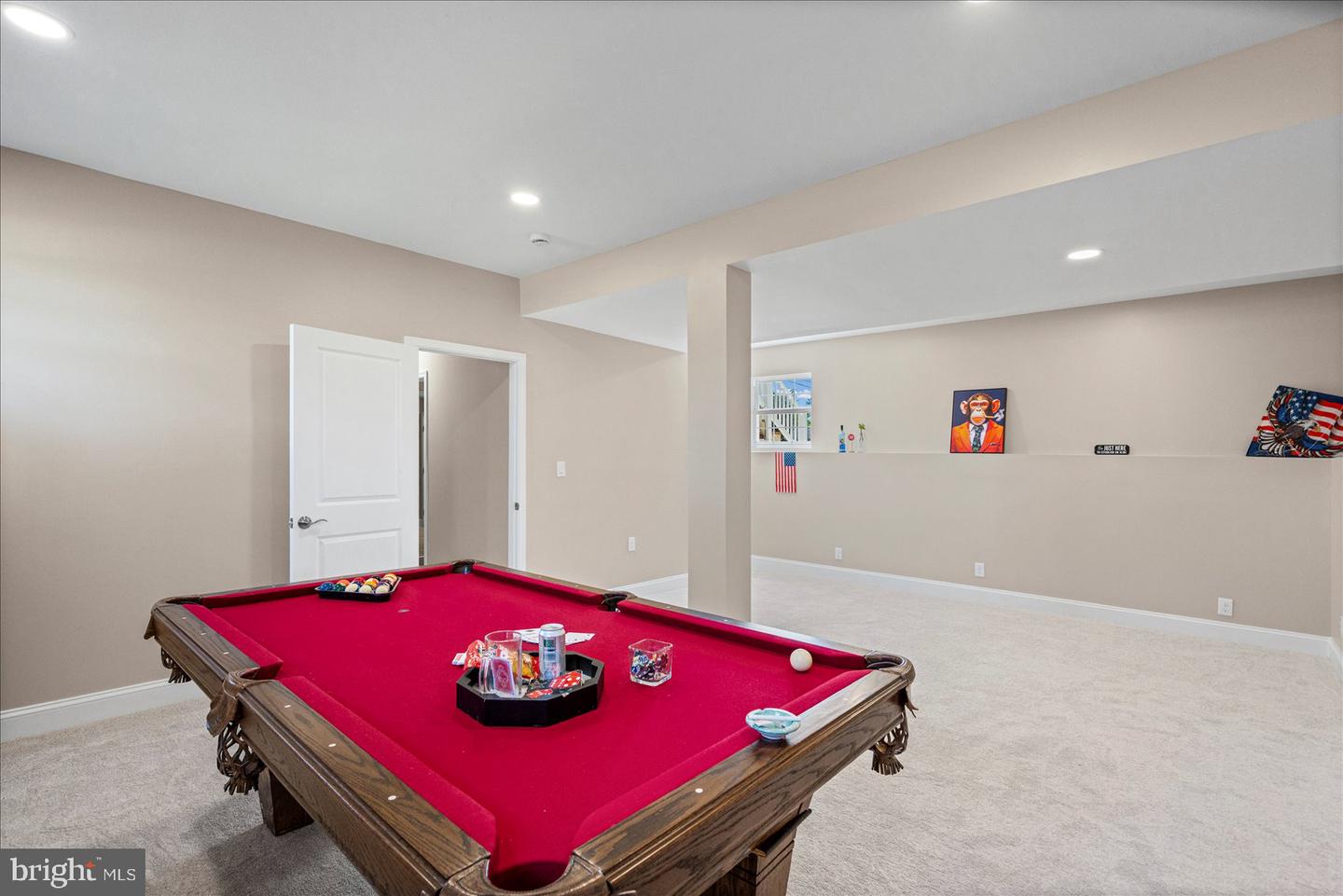 4219 Fullerton Ave Property Photo 23