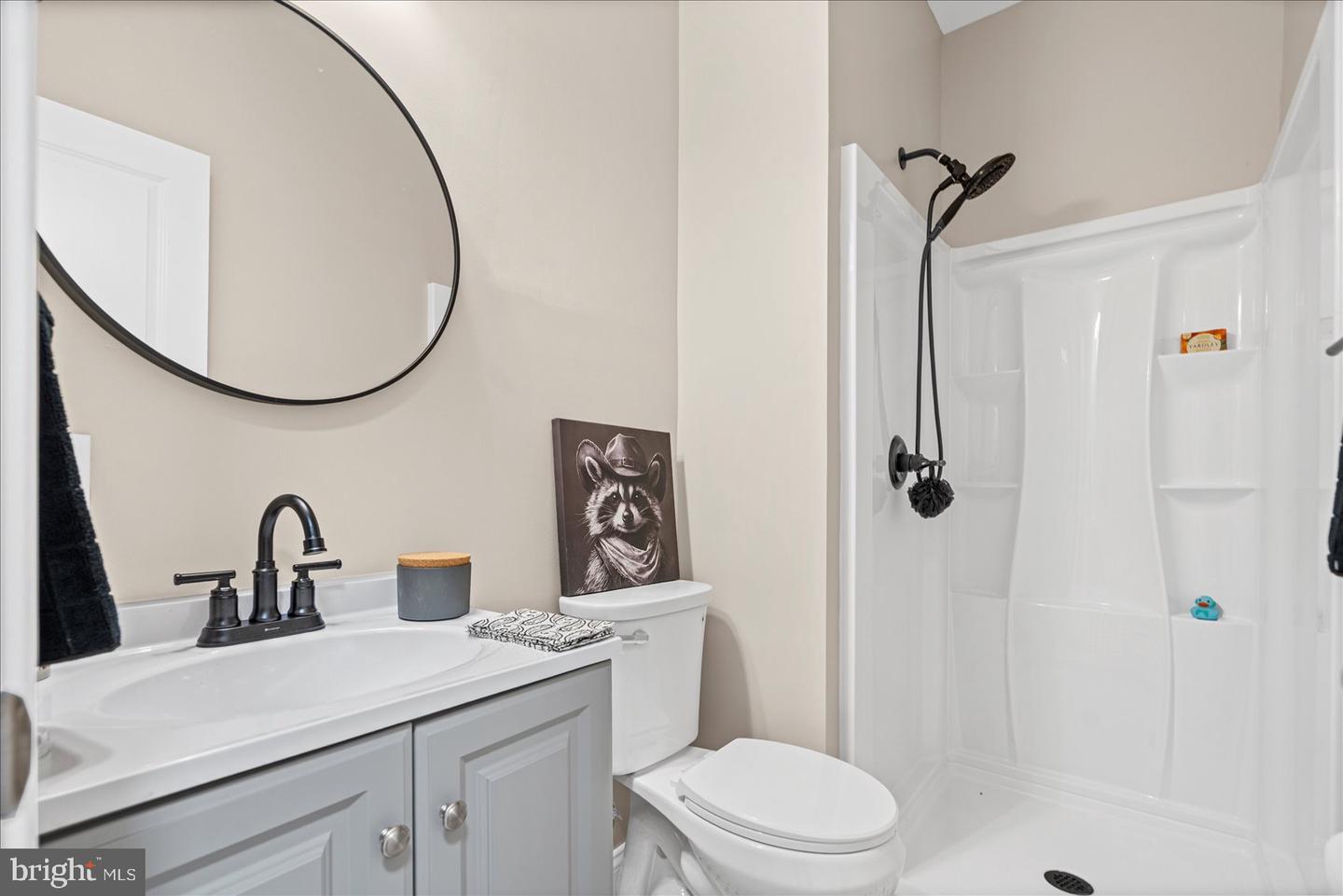 4219 Fullerton Ave Property Photo 25