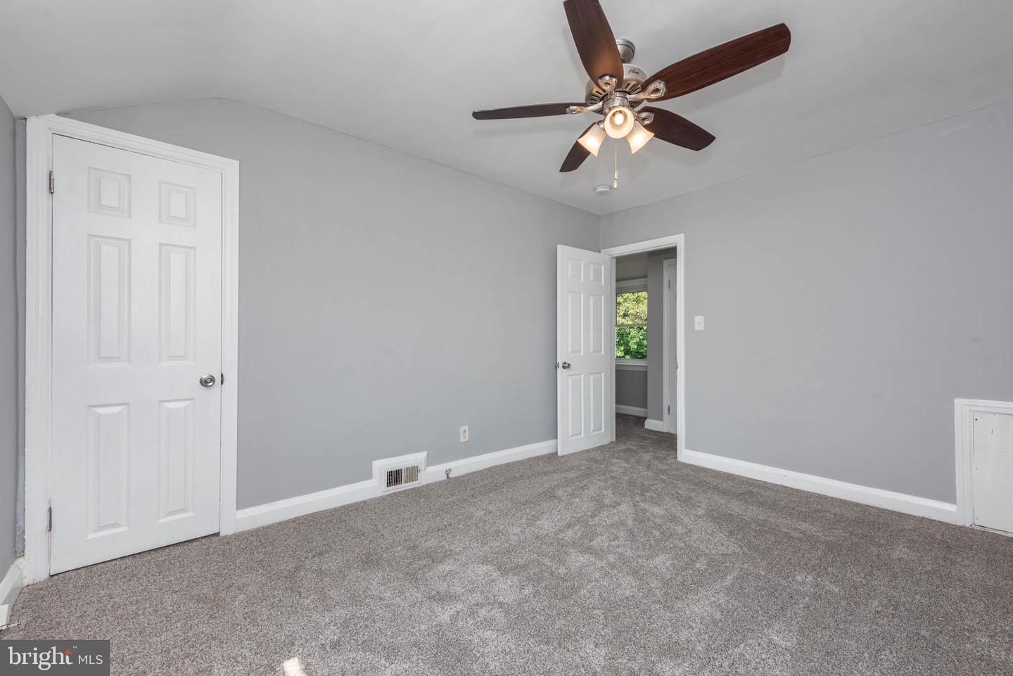 8204 Rockdale Ave Property Photo 15