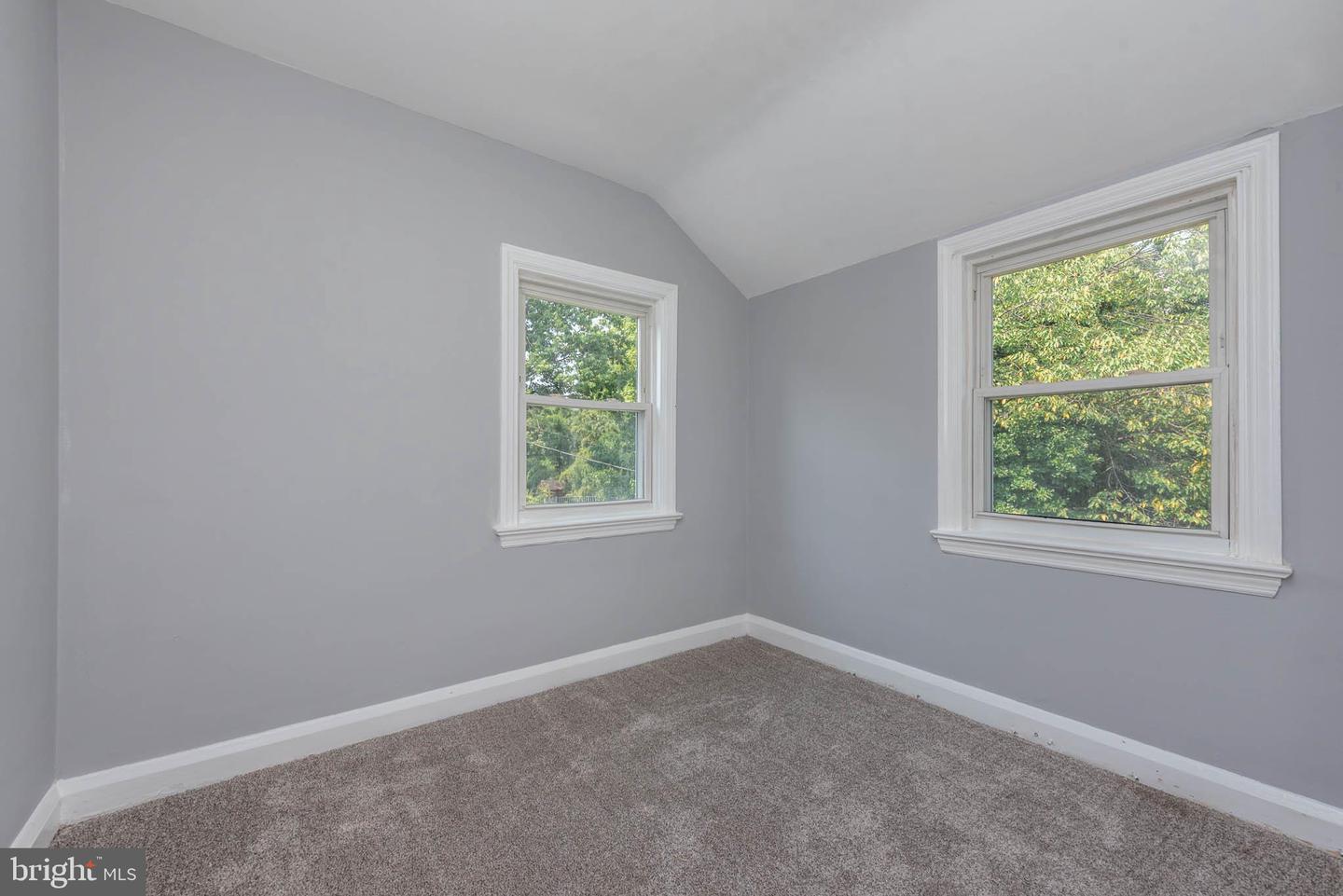 8204 Rockdale Ave Property Photo 19