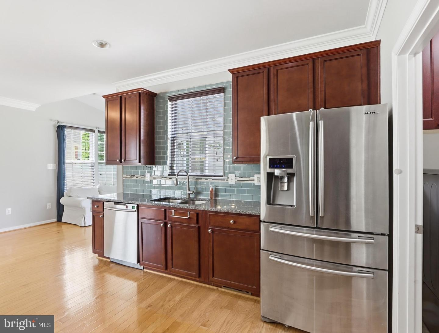 8888 Paddock Ln Property Photo 15