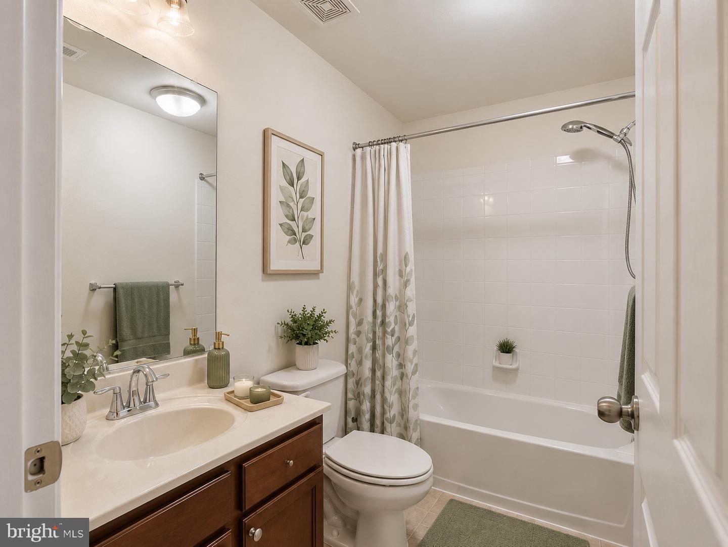 8888 Paddock Ln Property Photo 18