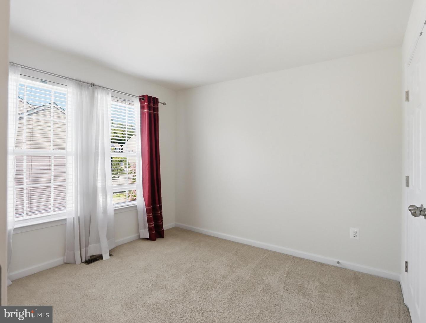 8888 Paddock Ln Property Photo 42