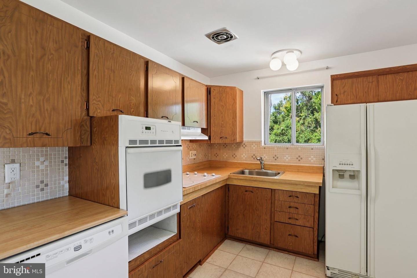 5501 Daybreak Ter Property Photo 14