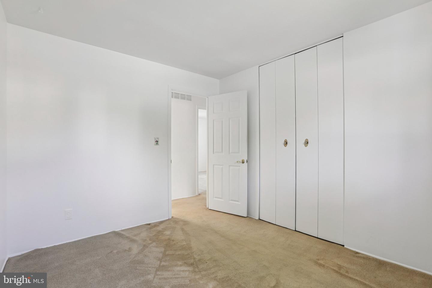 5501 Daybreak Ter Property Photo 18