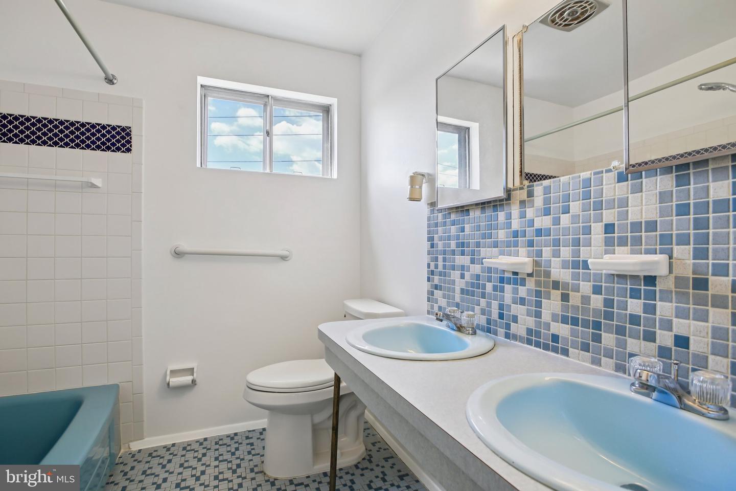 5501 Daybreak Ter Property Photo 22