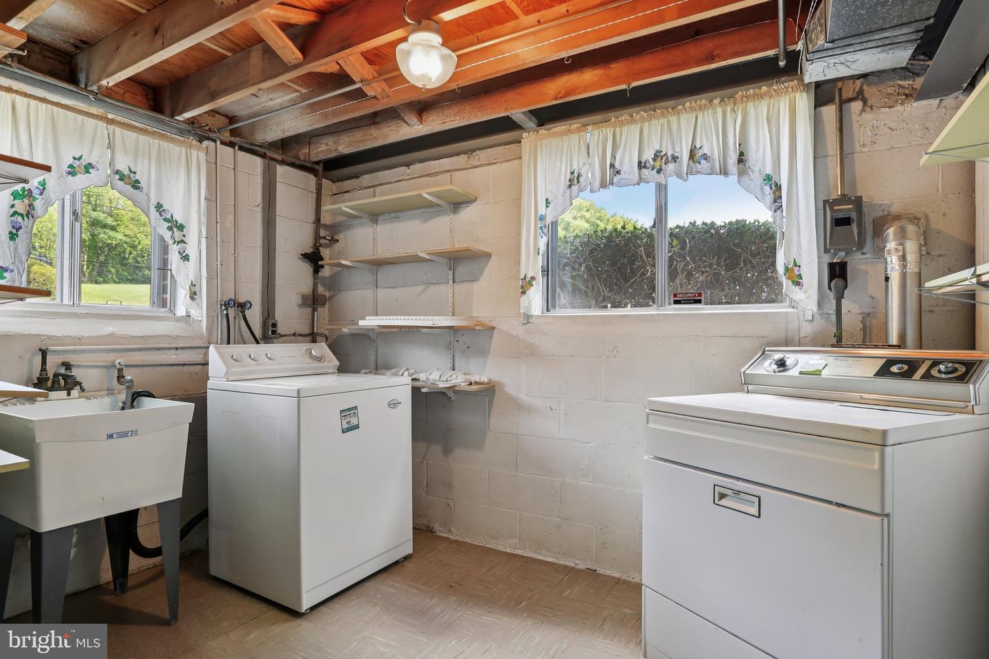 5501 Daybreak Ter Property Photo 31