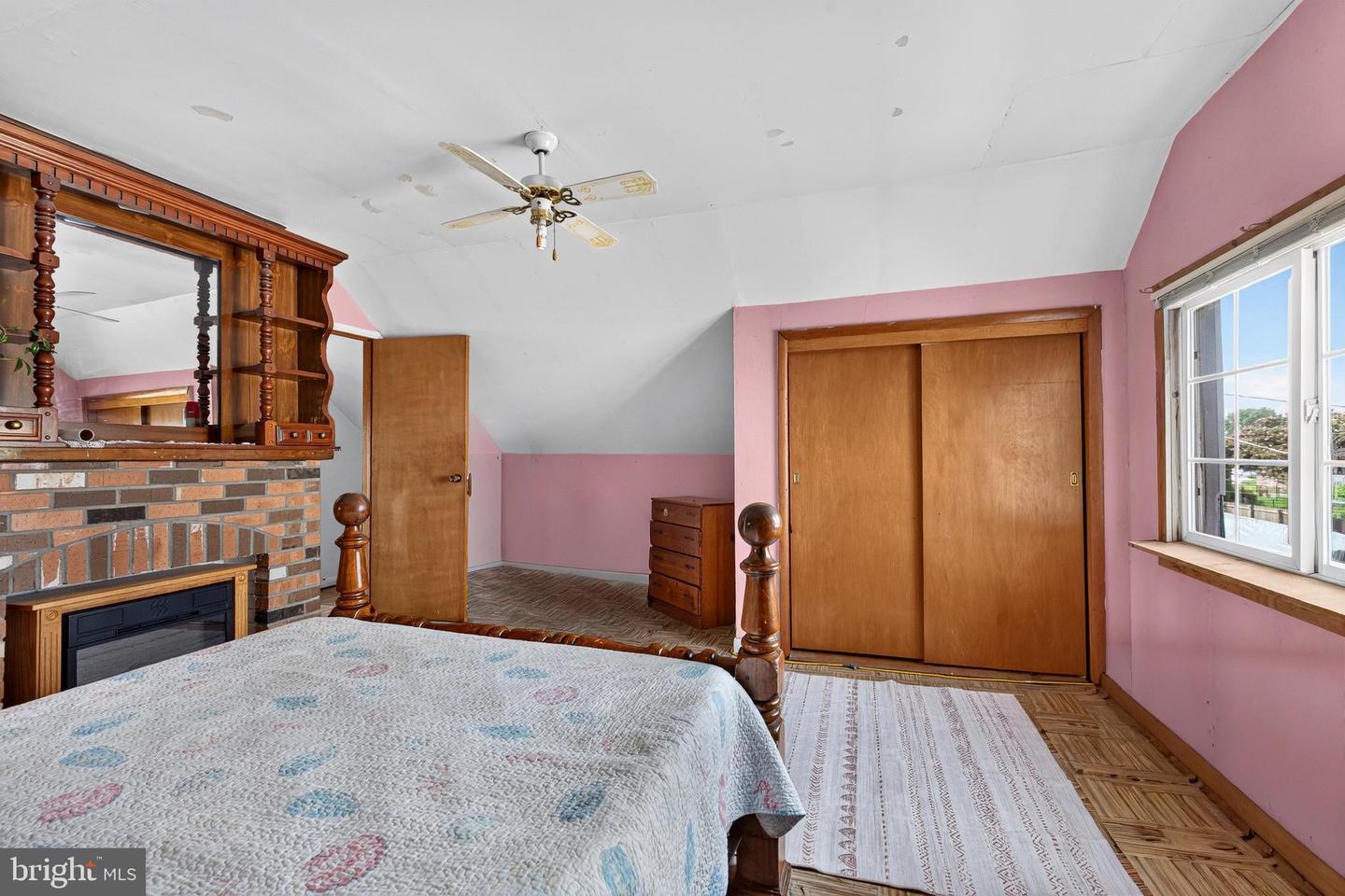 2922 Wells Ave Property Photo 36