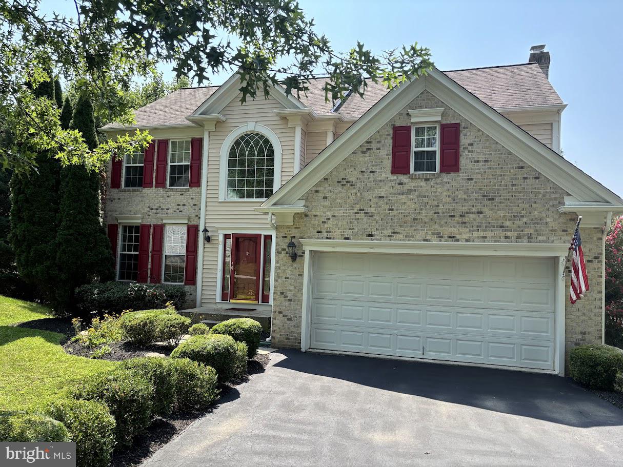 11 Brook Hill Ct Property Photo 1