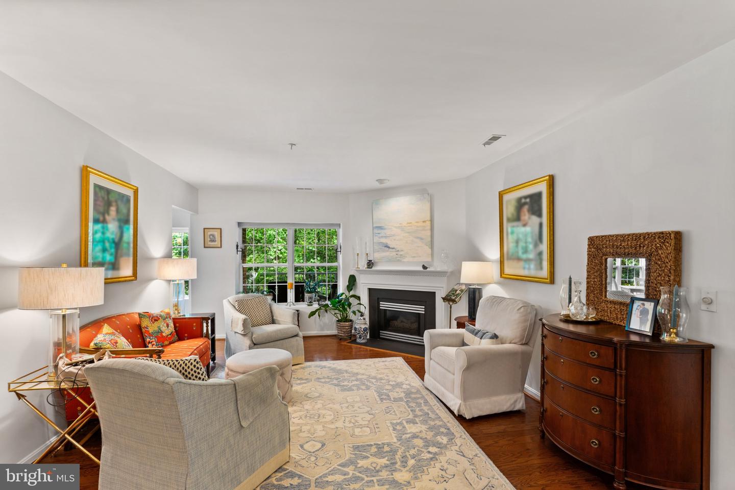 508 Limerick Cir #303 Property Photo 8