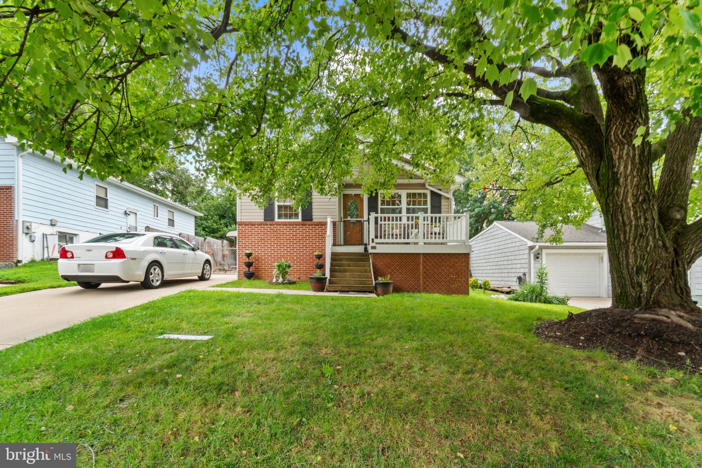 1921 Lincoln Ave Property Photo 1