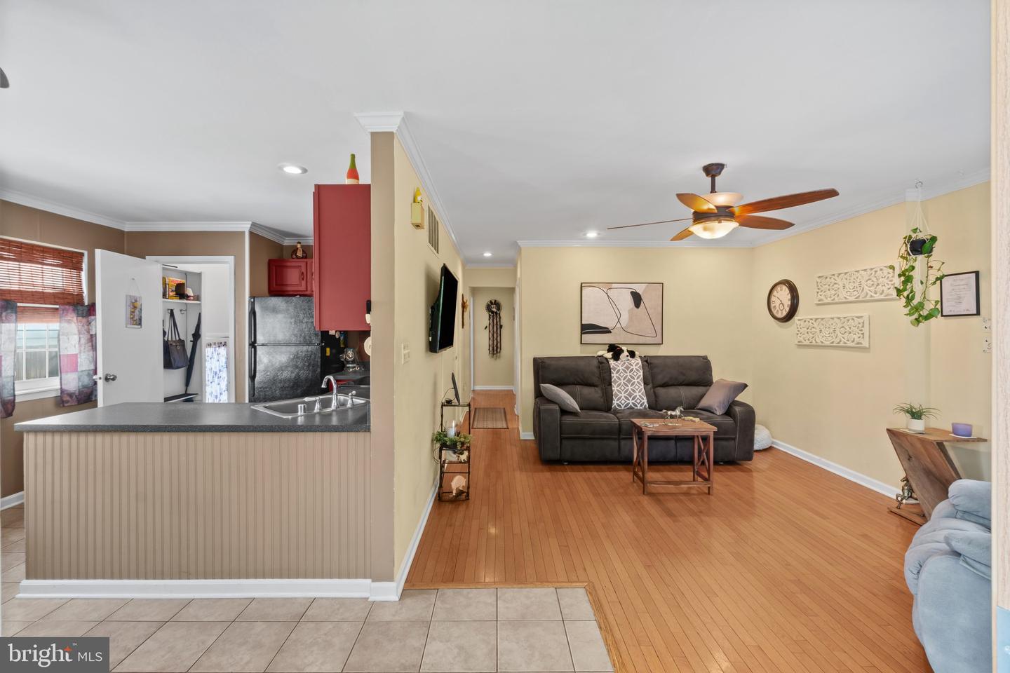 1921 Lincoln Ave Property Photo 4