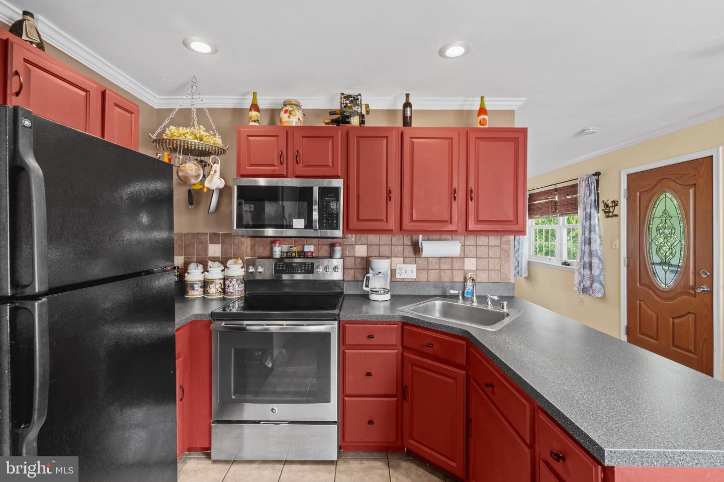 1921 Lincoln Ave Property Photo 9