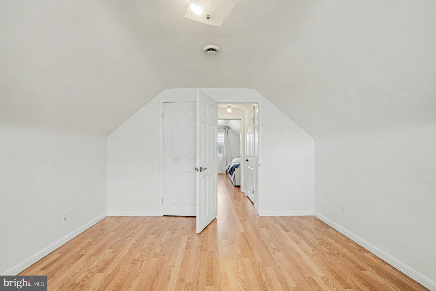 5809 Pine Hill Dr Property Photo 15
